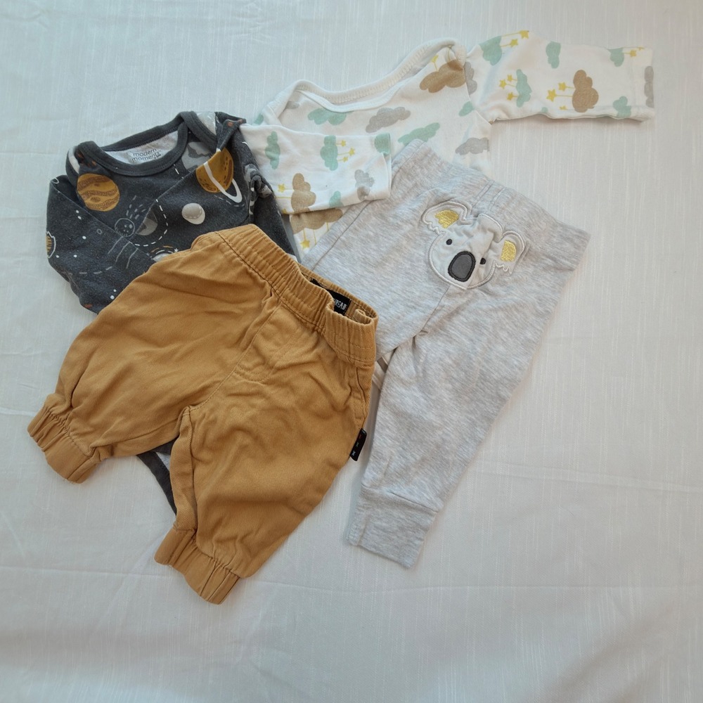 Mixed Brand Baby Outfit Lot 0-3M Multicolor Excellent Space Koala 4pc Set